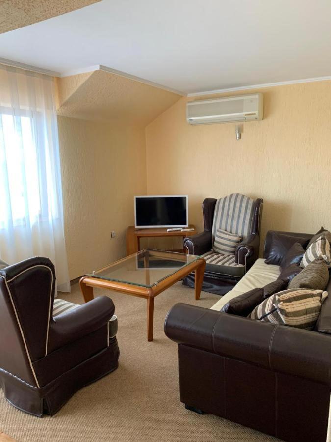 Elizabeth Beach Apartments 네세부르 외부 사진